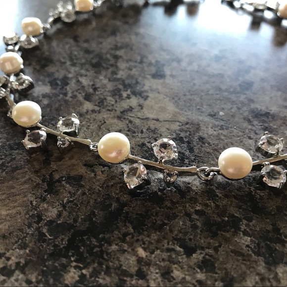 Silver and Pearl with Rhinestone Elegant Necklace - Picture 4 of 4